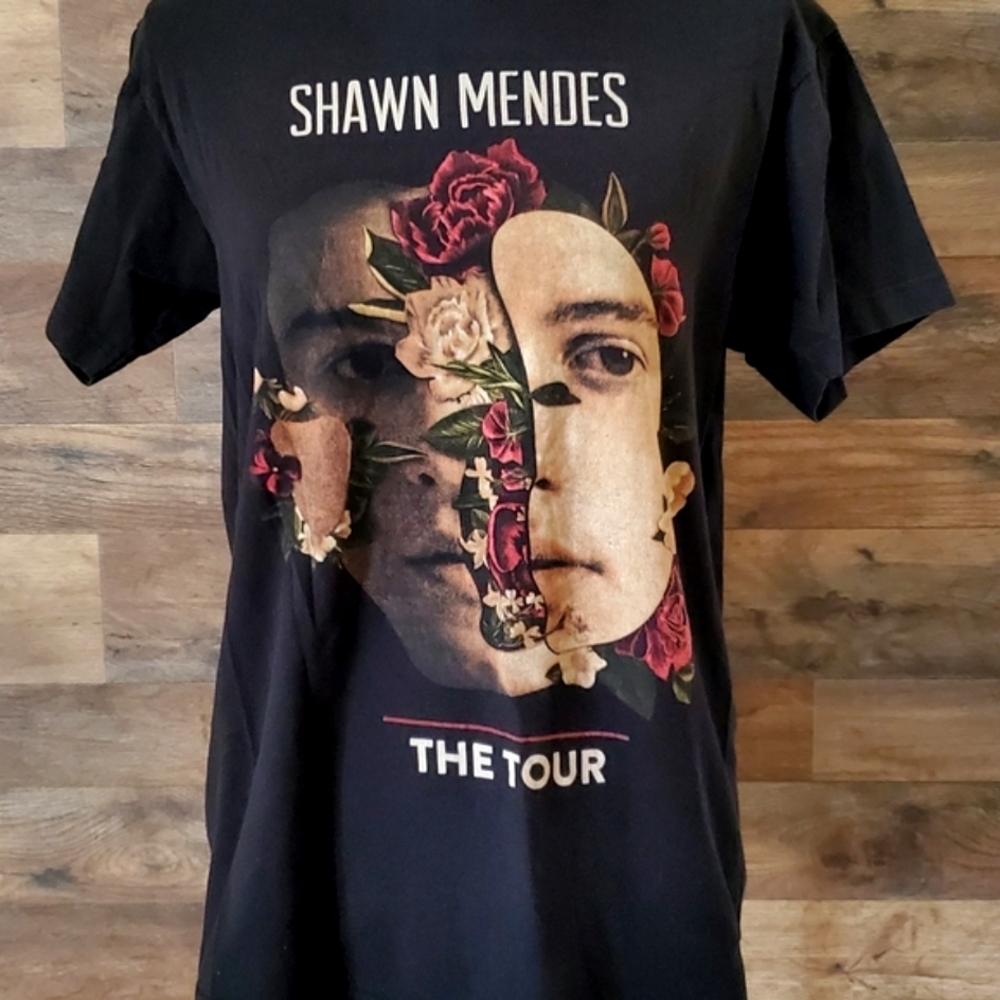 Concert tee SHAWN MENDES CONCERT T-SHIRT WOMEN SIZE Med